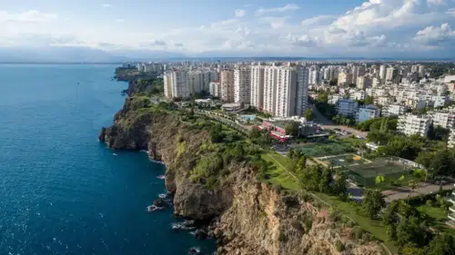 Antalya Konut Satışında Zirveyi Zorluyor: Mayıs Ayı Verileri Açıklandı