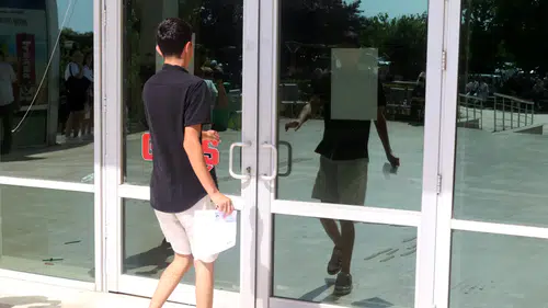 Araba Park Ederken Zamanı Unuttu: Kapı Kapanınca YKS'yi Kaçırdı