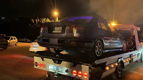 Burdur'da Abartı Egzoz Operasyonu: 2 Araç Trafikten Men Edildi