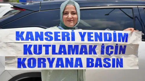 Kanseri Yendi, Sevincini Antalya Halkıyla Paylaştı