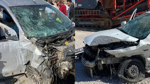 Mersin'de Trafik Kazası: 4'ü Ağır 6 Kişi Hastaneye Kaldırıldı