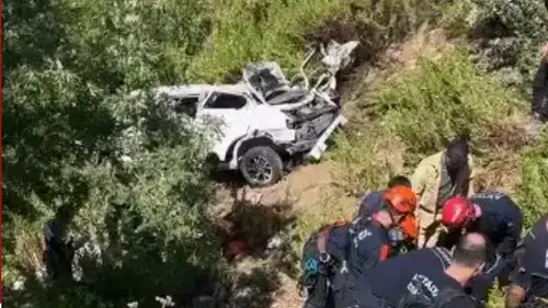 Manavgat'ta Uçurum Faciası! Araç Yuvarlandı: 5 Ölü, 2 Yaralı