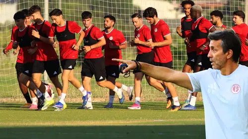 Antalyaspor'da Bülent Korkmaz Dönemi Dinamik Başladı!