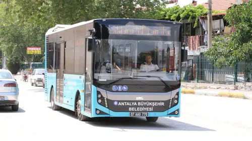 15 Temmuz’da Antalya’da Ulaşım Ücretsiz