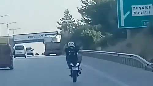 Mersin Otoyolunda Tek Teker Şov Pahalıya Patladı: 46 Bin TL Ceza!