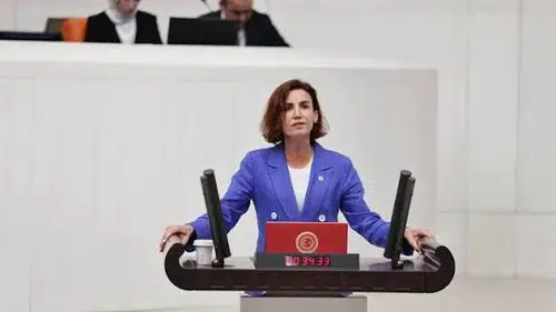 Aliye Coşar'dan Yargı Düzenine Sert Eleştiri: "Yargı İktidarın Sopası Haline Geldi"