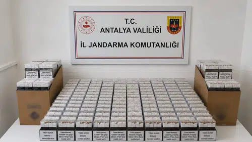 Alanya'da Kaçak Makaron Operasyonu