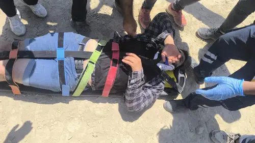 Hatay'da Elektrik Direğinde Can Pazarı: İşçi Akıma Kapıldı