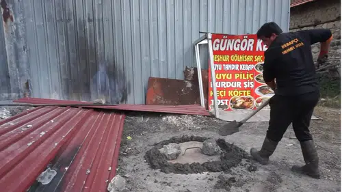 Asırlık Kuyu Kebabı Geleneği: 2,5 Saatte Lokum Kıvamı