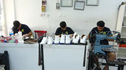 Eski Ayakkabıları Sıfırlıyor: Mersin'den Dijital Bir Başarı Hikayesi!