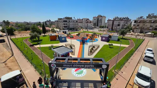 Kepez'de Özel Bireyler İçin Yeni Sosyal Alan Projesinde Çalışmalar Sürüyor