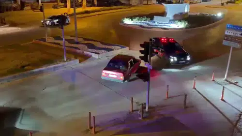 Polisten Kaçan Ehliyetsiz Sürücü Binlerce Lira Ceza Yedi!