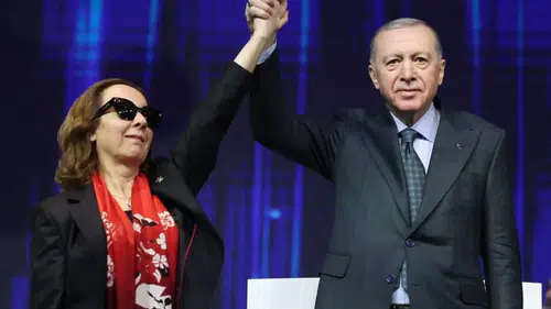Serap Yazıcı Özbudun'dan Erdoğan'a 'Ömür Boyu Cumhurbaşkanlığı' Önerisi