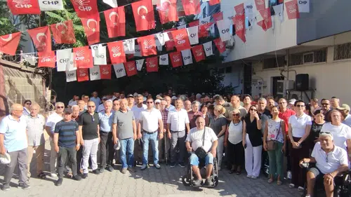 CHP Kepez İlçe Başkanlığı’nda Toplu İstifa