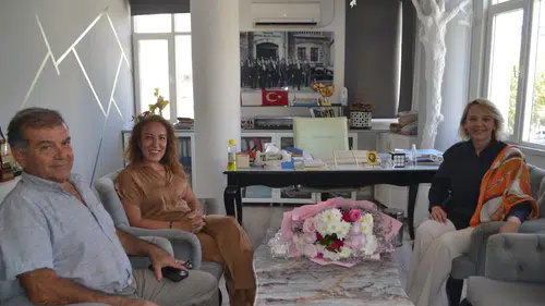 ATSO Adayı Hatice Öz’den Akdeniz Gerçek’e Ziyaret