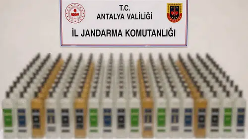 Antalya’da Kaçak İçki Operasyonu: 208 Litre Ele Geçirildi