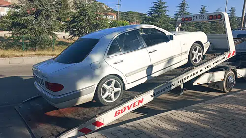 Plakaya Bant Oyunu Pahalıya Patladı! Binlerce Lira Ceza Yedi