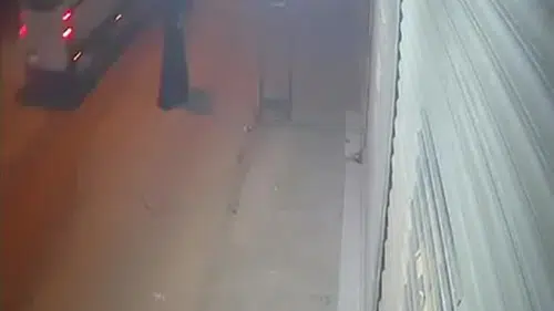 Adana'da Kadın Kılığına Girdi! İş Yerine Silahlı Saldırı Düzenledi