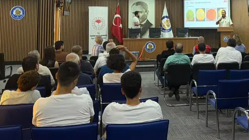 Tarsus'ta Turunçgil Üreticilerine Hasat Eğitimi: Kalite Kaybının Önüne Geçilecek