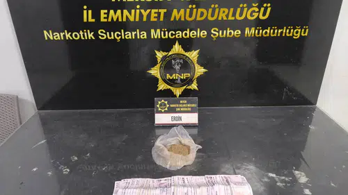 Mersin'de Narkotik Baskını: Zula Evde Eroin Yakalandı!