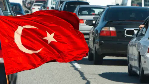 30 Ağustos'ta Bu Yollar Kapalı: Zafer Bayramı Trafik Düzenlemesi