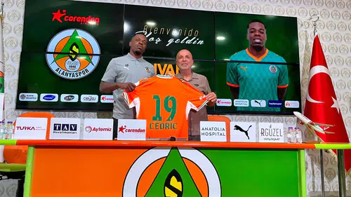 Ivan Cedric'ten Alanyaspor'a 4 Yıllık İmza