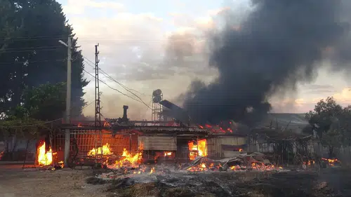Doğuyaka Yangını 80'lik Çiftin 31 Yıllık Yuvasını Yok Etti