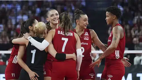 Filenin Sultanları Polonya'ya 3-2 Kaybetti, Rakip Azerbaycan Oldu