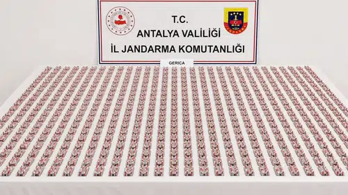 Beldibi'ndeki Şüpheli Araç Zehir Deposuna Götürdü