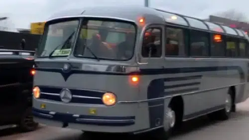 Tek Otobüsle Başlayan Nostalji Sevdası 16 Araçlık Müzeye Dönüştü