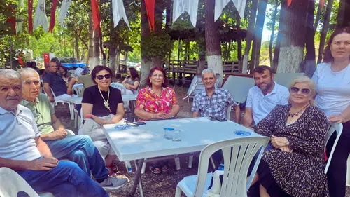 Akçay'a Gönül Verenler Gömbe Yaylası'nda Bir Araya Geldi