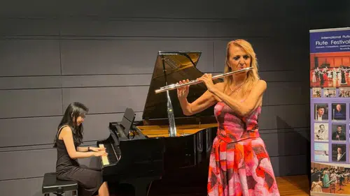 Antalya Devlet Senfoni Orkestrası Sanatçısı Lelya Bayramoğulları Singapur'da Tarih Yazdı