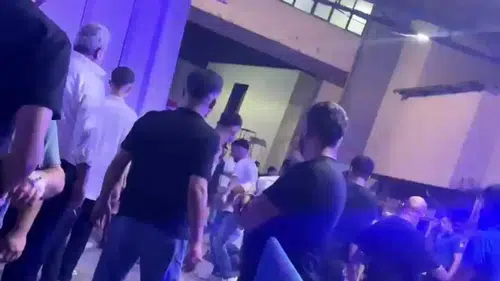 Devlet Hastanesi Önünde Kavga: Tekme ve Yumruklar Havada Uçuştu