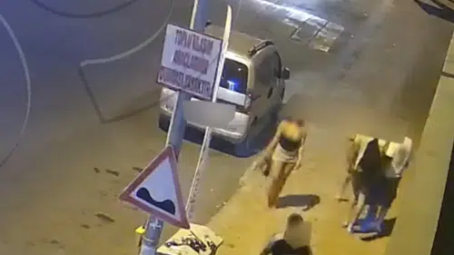 Muratpaşa'da Fuhuş Operasyonu: 14 Mağdur Kurtarıldı, 3 Şüpheli Tutuklandı