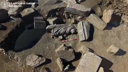 Aspendos'ta Müthiş Keşif: 1800 Yıllık Asklepios ve Telesphoros Heykeli Bulundu