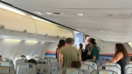 Antalya’dan KKTC Uçuşunda Valiz Krizi! Yolcular Saatlerce Bekletildi