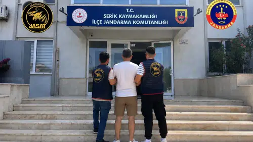 Antalya’da Kaçamadılar! JASAT Son 1 Ayda 1.331 Aranan Suçluyu Yakaladı
