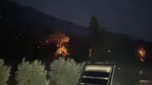 Kaş'taki Orman Yangını Devam Ediyor