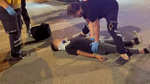 Burdur’da Gece Yarısı Kaza: Motosikletteki 2 Kişi Yaralandı