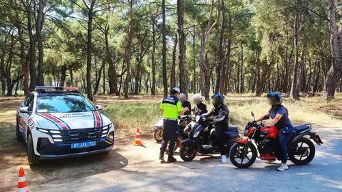 Antalya’da Motosiklet Denetimi: 5 Bin 392 Sürücü Kontrol Edildi