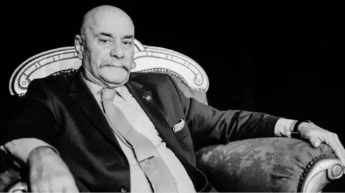 Türk Tiyatrosunun Acı Kaybı: Faruk Günuğur Vefat Etti