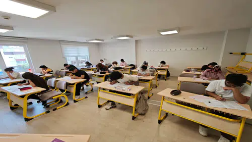 Kepez’de Eğitime Dev Destek: YKS ve LGS'de Kitlesel Başarı