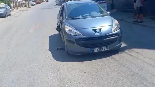 Manavgat Kasaplar'da Yayaya Otomobil Çarptı