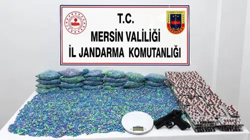 Mersin'de Jandarmadan Narkotik Operasyonu: Yaklaşık 70 Bin Hap Ele Geçirildi