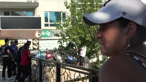 Fransız Turist Kadınyarı Kanyonu Korkuluklarına Çıkan Genç İçin 3 Saat Nöbet Tuttu