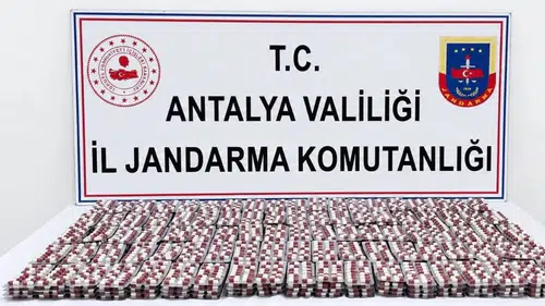 Manavgat'ta Uyuşturucu Operasyonu! Valizden 6 Bin 540 Sentetik Hap Çıktı