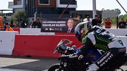 Kepez Yeni Drag Pisti'nde Motodrag Heyecanı Yeniden Başlıyor