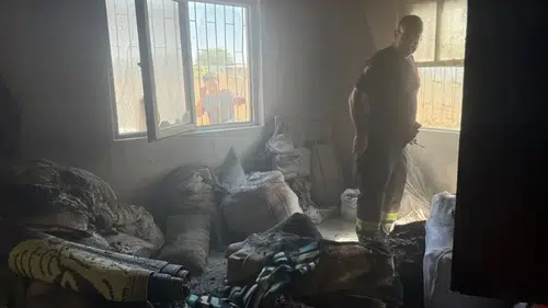 Serik'te Gecekondu Yangını Mahalleliyi Sokağa Döktü