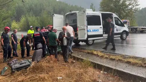 Taburcu Olup Evine Dönüyordu: Akseki'deki Kamyonet Kazasında 1 Ölü