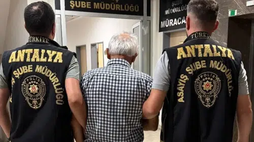 157 Yıl Hapis Cezasıyla Aranıyordu! Antalya'da Yakalandı
